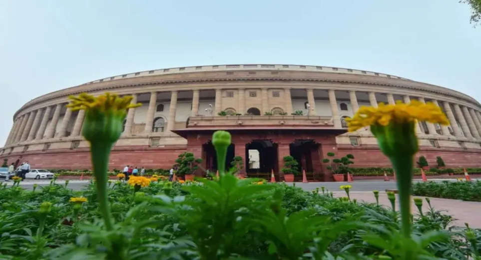 National: So many lakhs of rupees were spent in the construction of the old Parliament building 97 years ago, which has an ancient history.